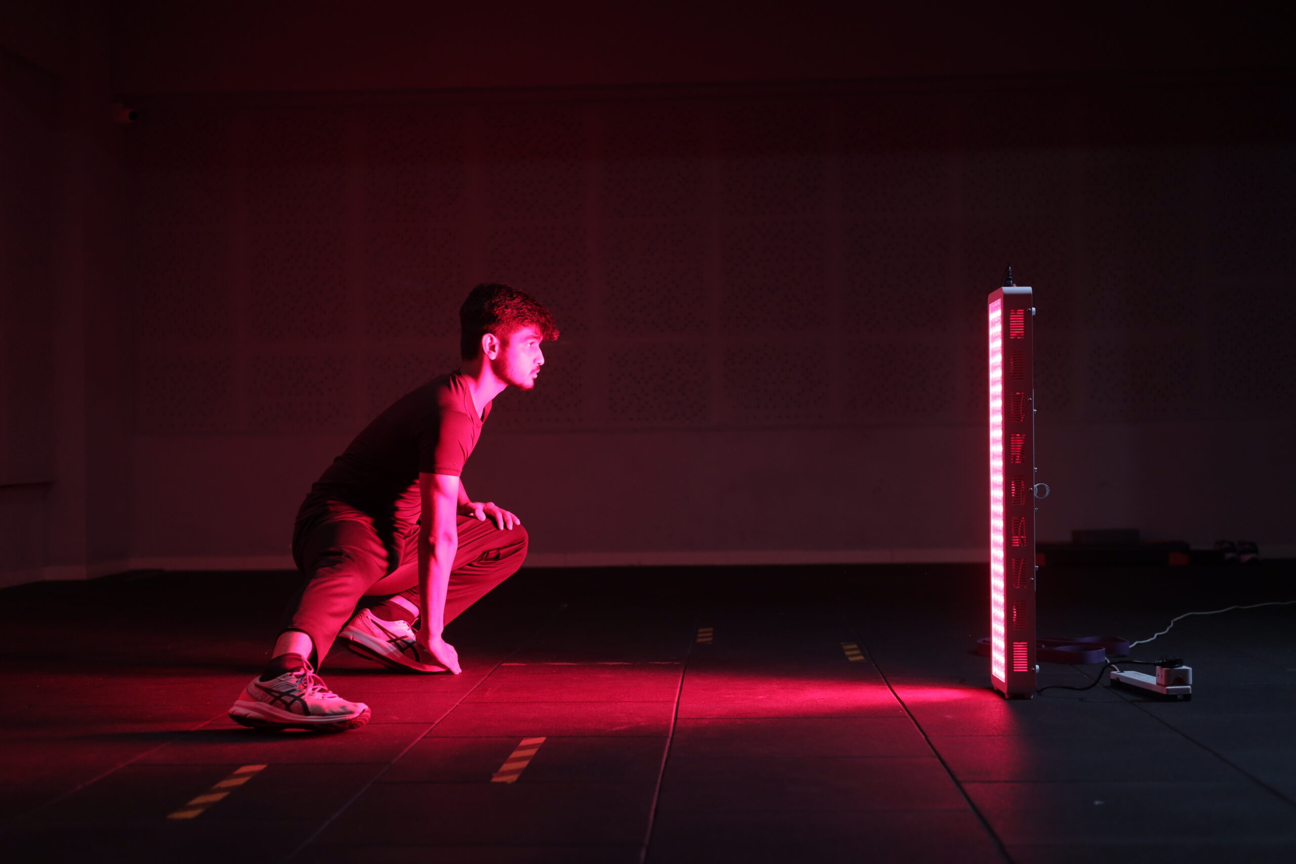 The Effectiveness of Red-Light Therapy: A Comprehensive Guide